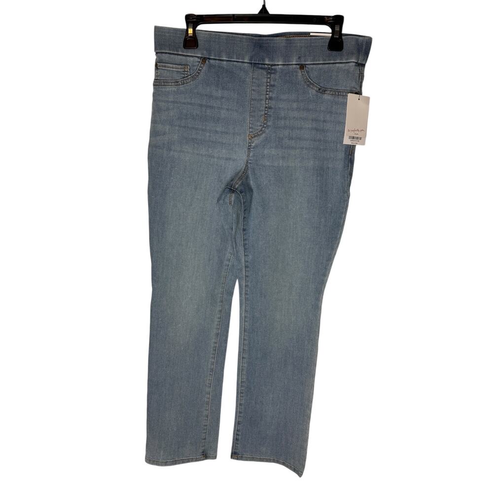 Kim Rogers Pull On Straight Leg Jean Pants 10P Eden Wash Tummy Control NWT